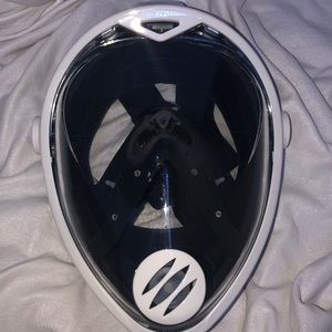 diving mask